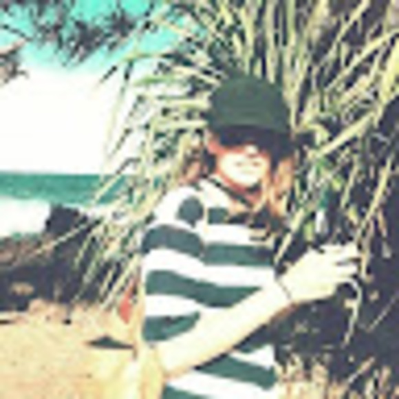 Meet your Posher, Kyndra - Picture 1 of 1